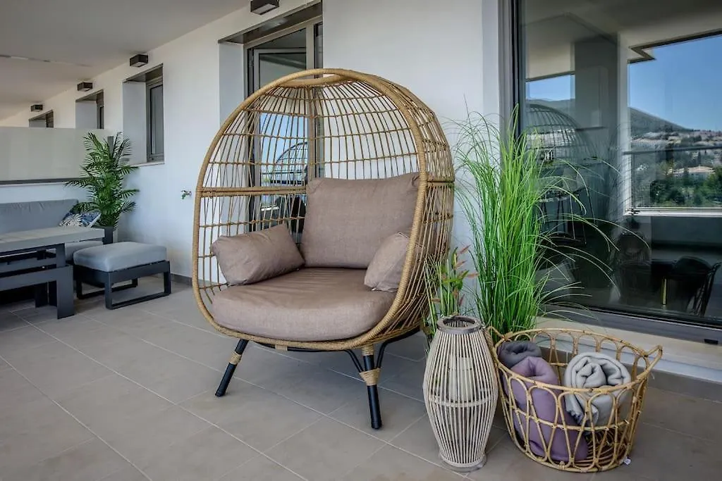 Luxury Serenity Benalmadena. Sea, Mountain View Apartment